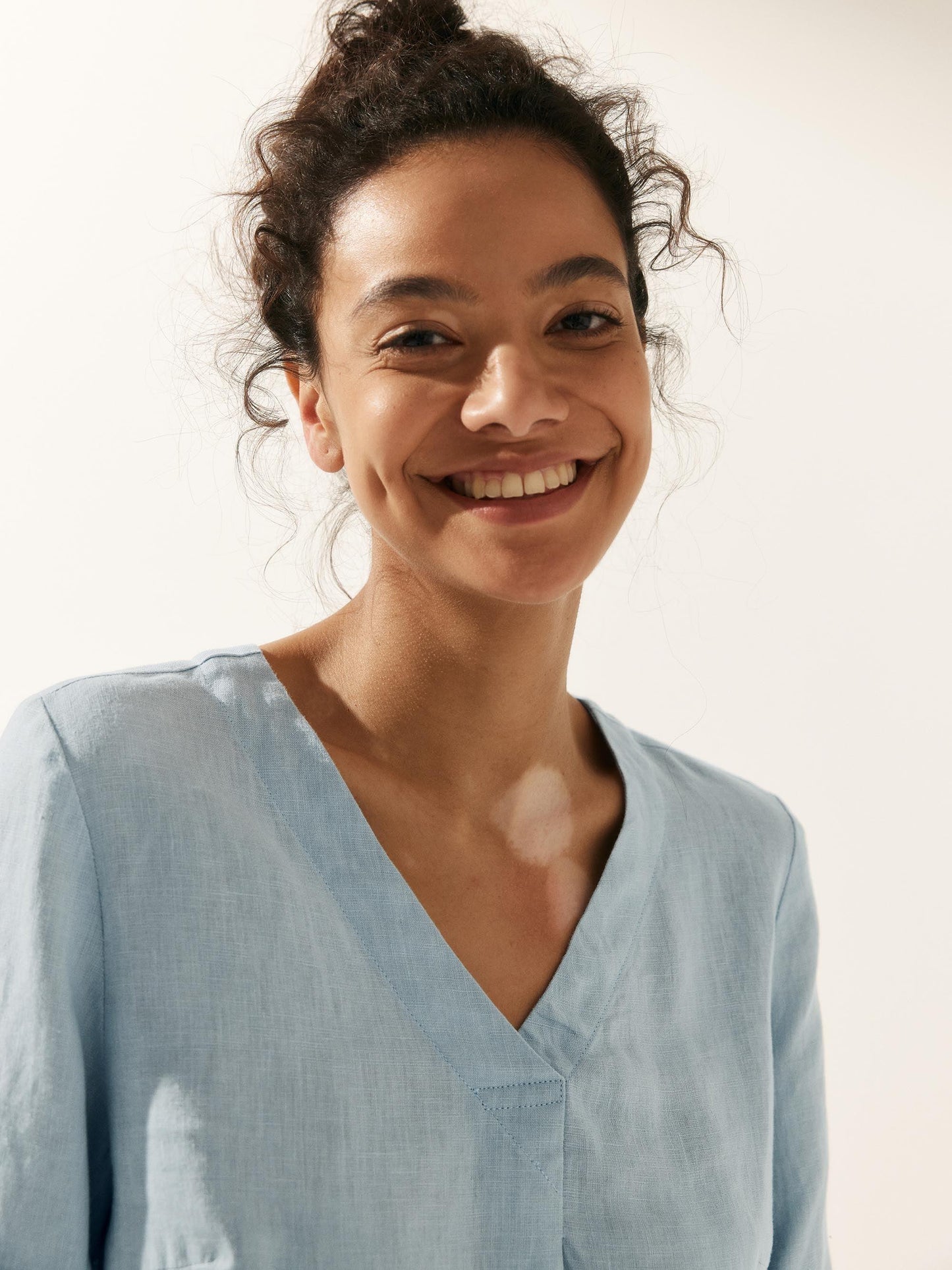Camille | Women’s Linen V-Neck Puff Sleeve Blouse