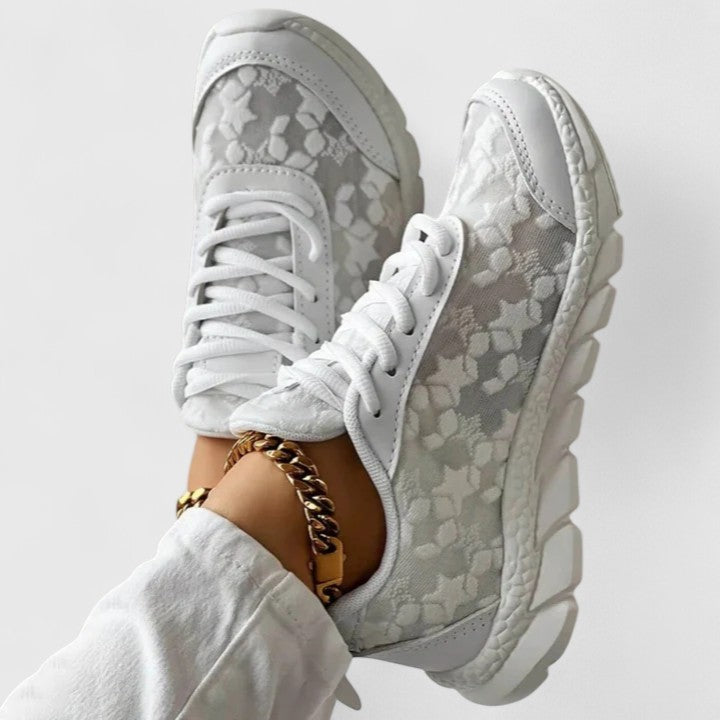 Marlowe | Women’s Comfortable Lace Up Sneakers