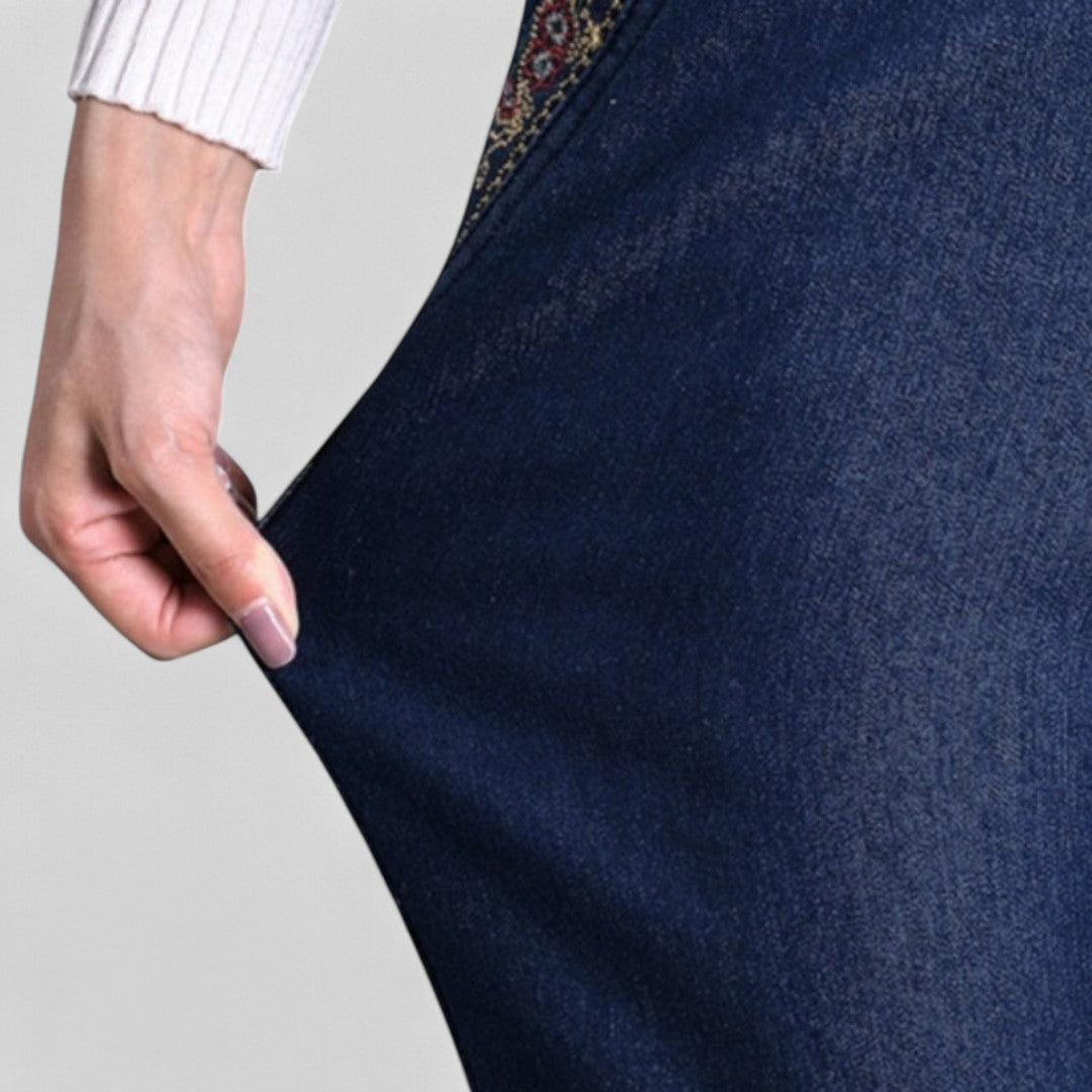 Bristol | Women’s Comfortable Stretch Jeans with Side Pockets and Elastic Waist