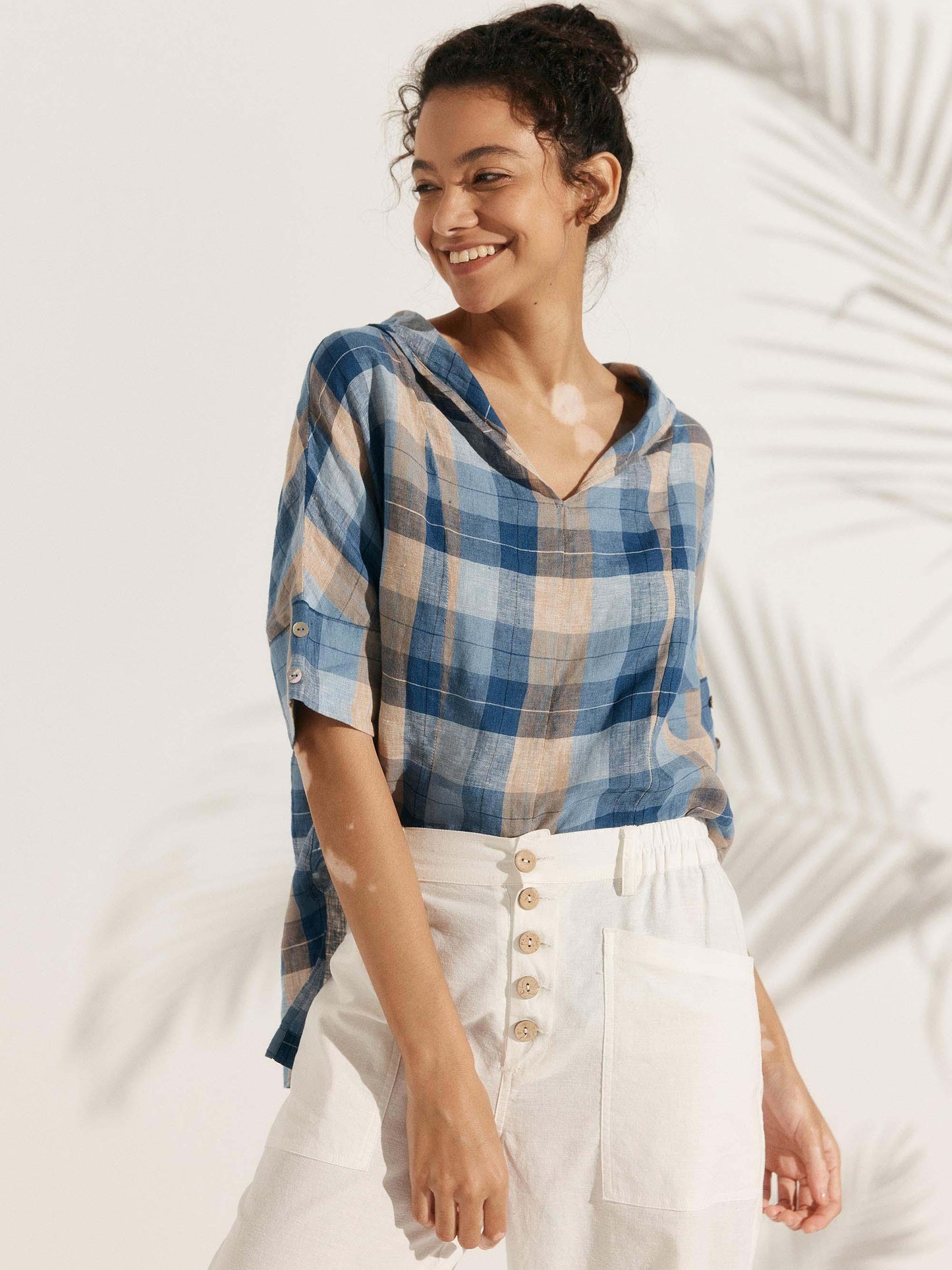 Blake | Women’s Linen V-Neck Short Sleeve Shirt