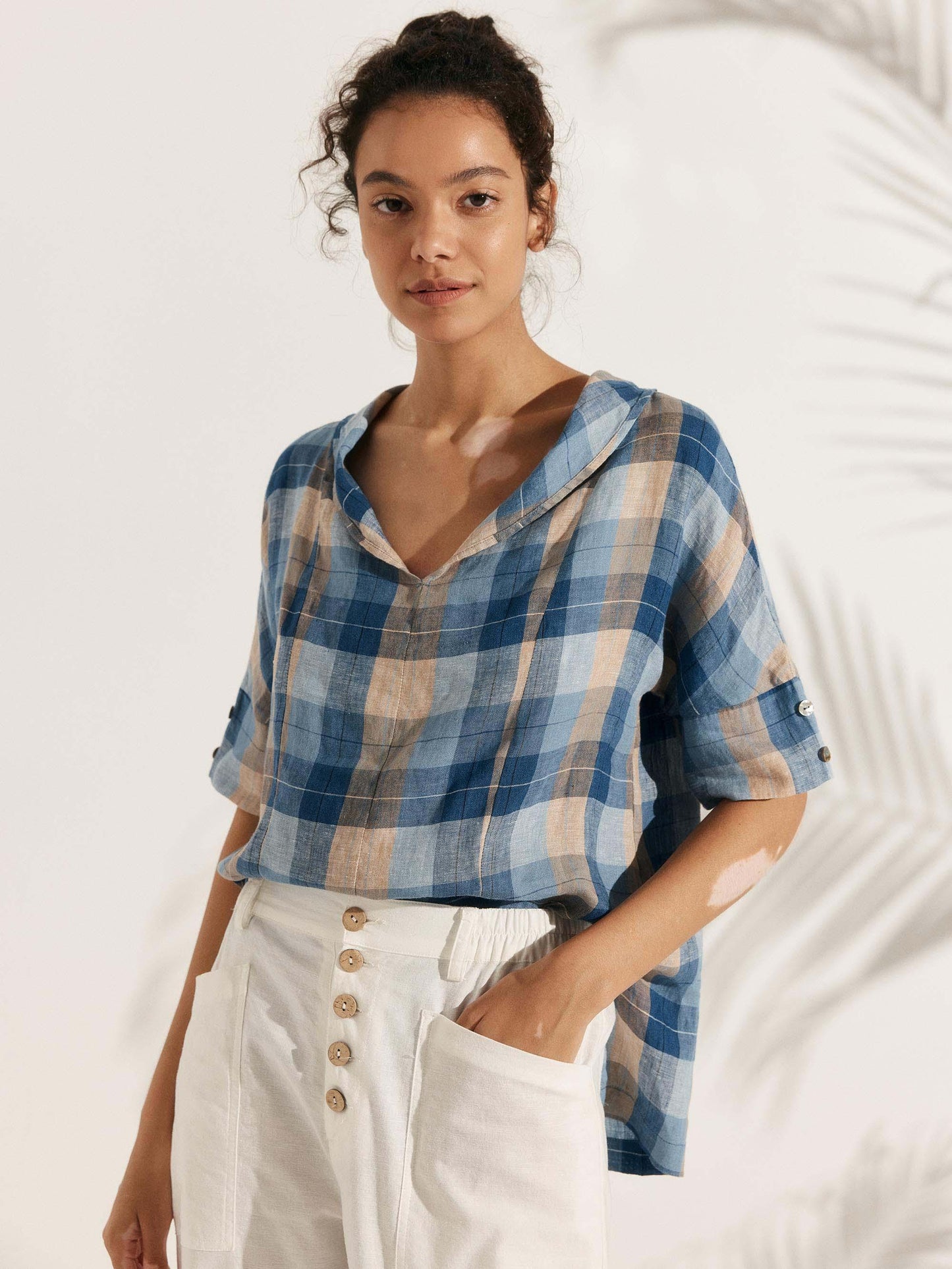 Blake | Women’s Linen V-Neck Short Sleeve Shirt