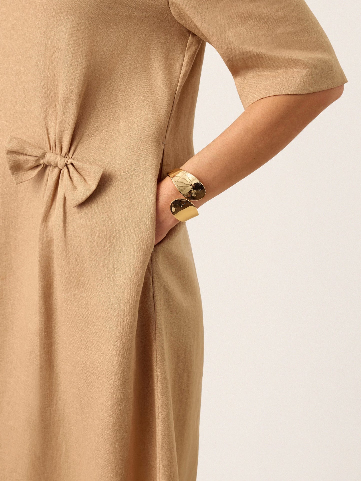 Maren | Women’s Linen Side-Gathered Bow Maxi Dress