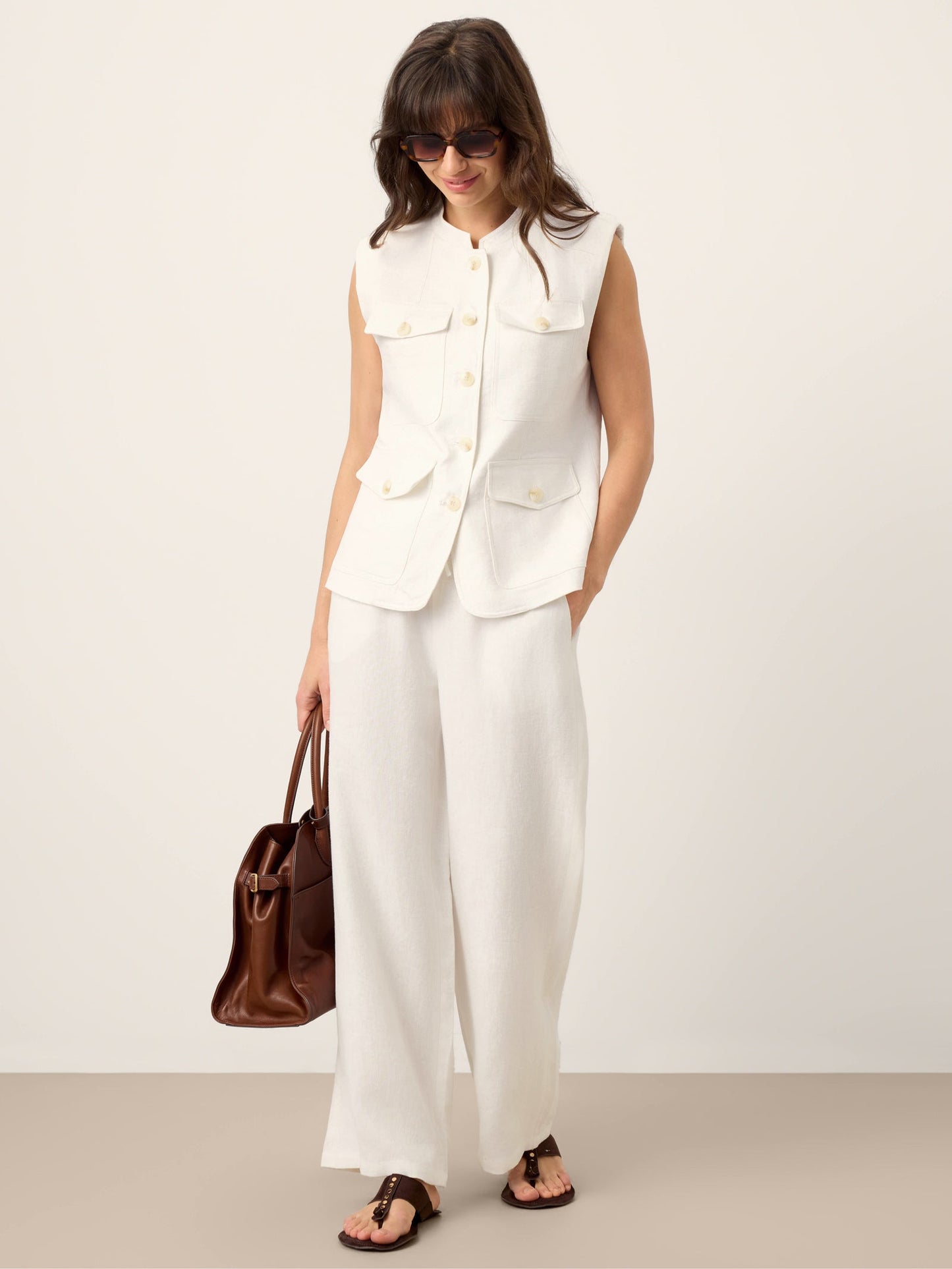 Reagan | Women’s Linen Four-Pocket Tailored Sleeveless Vest Blouse