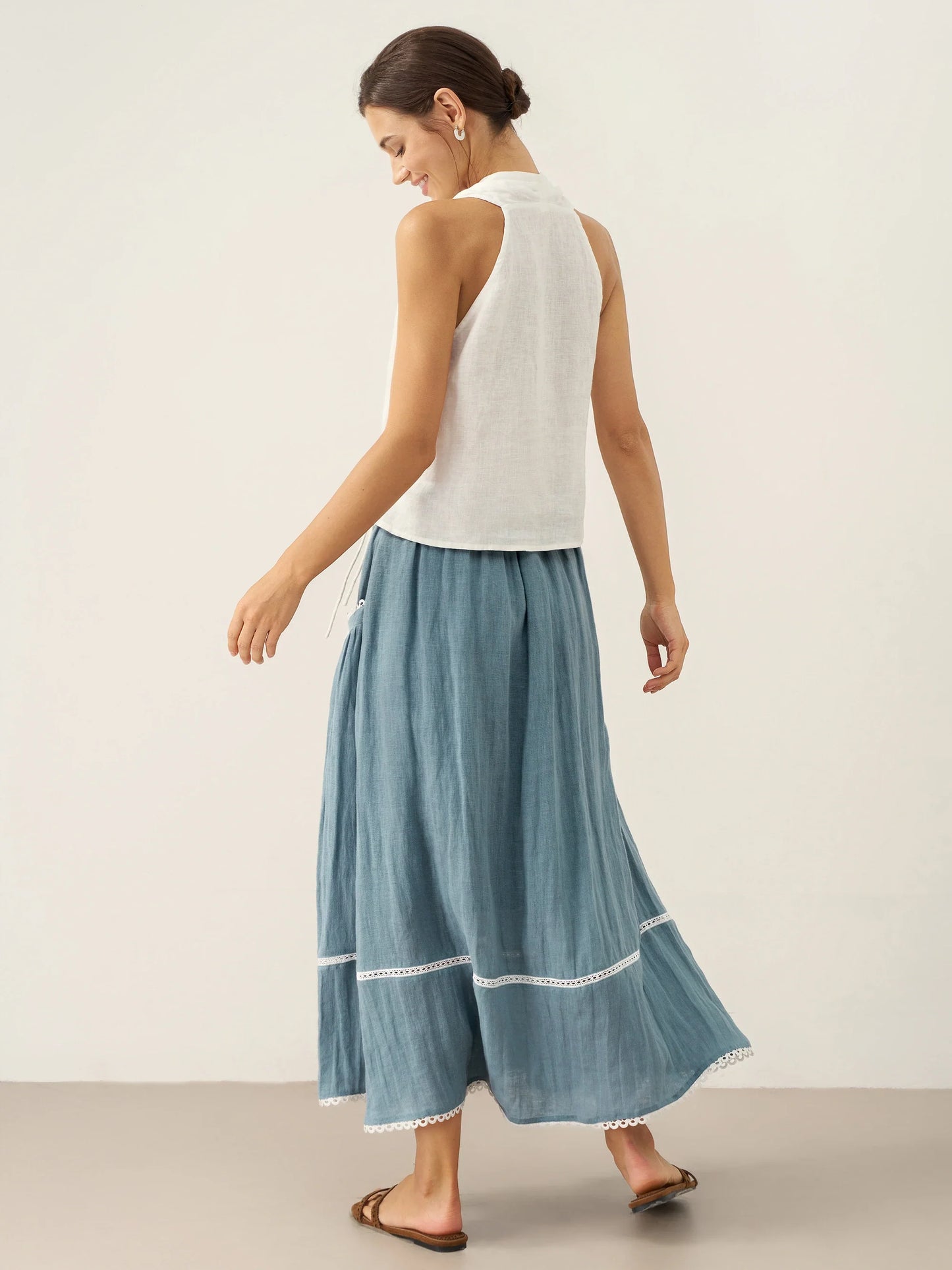 Kira | Women’s Linen Halter Neck Tie-Front Crop Blouse