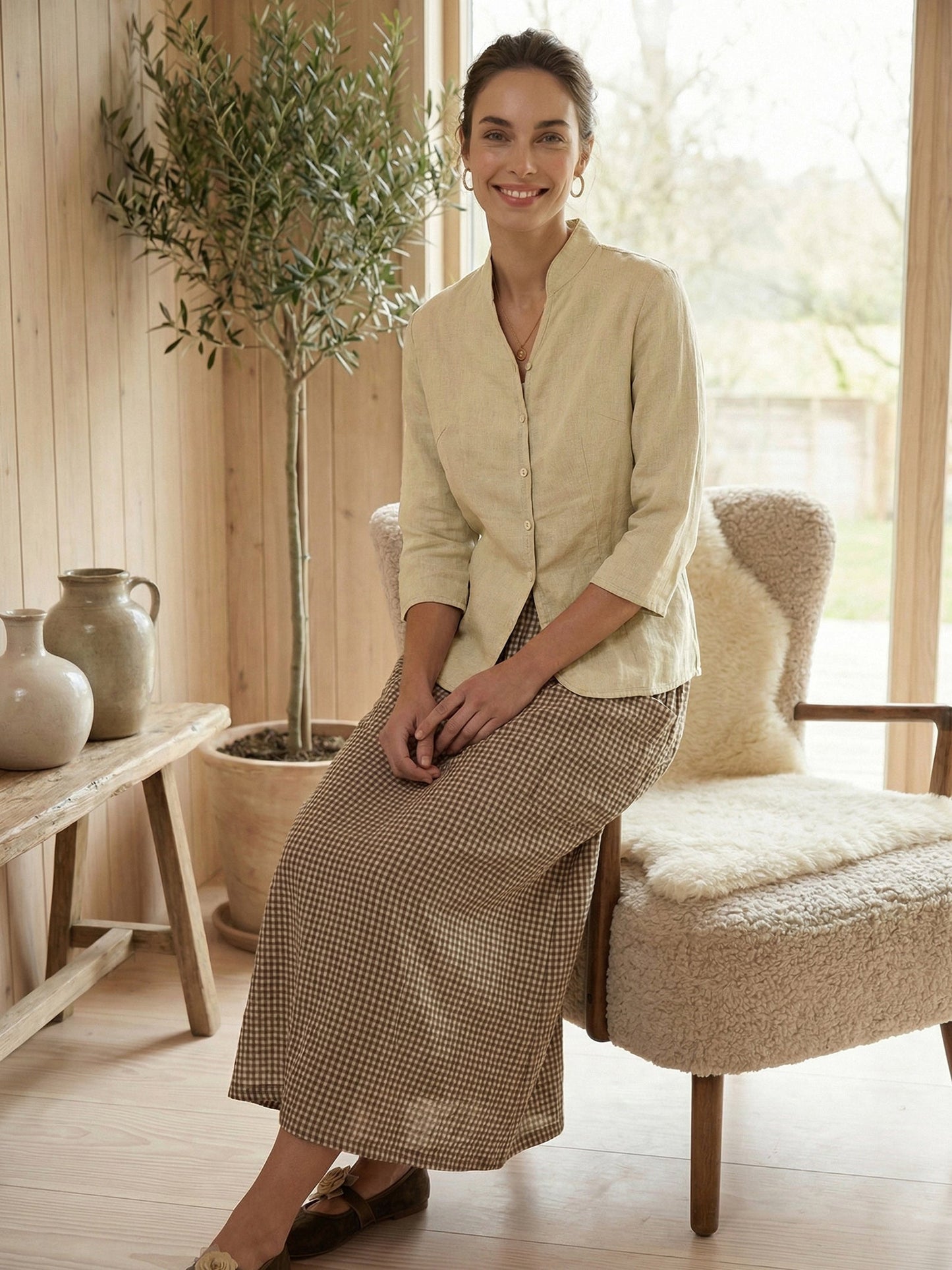 Imogen | Women’s Linen Hand Button Fitted Blouse