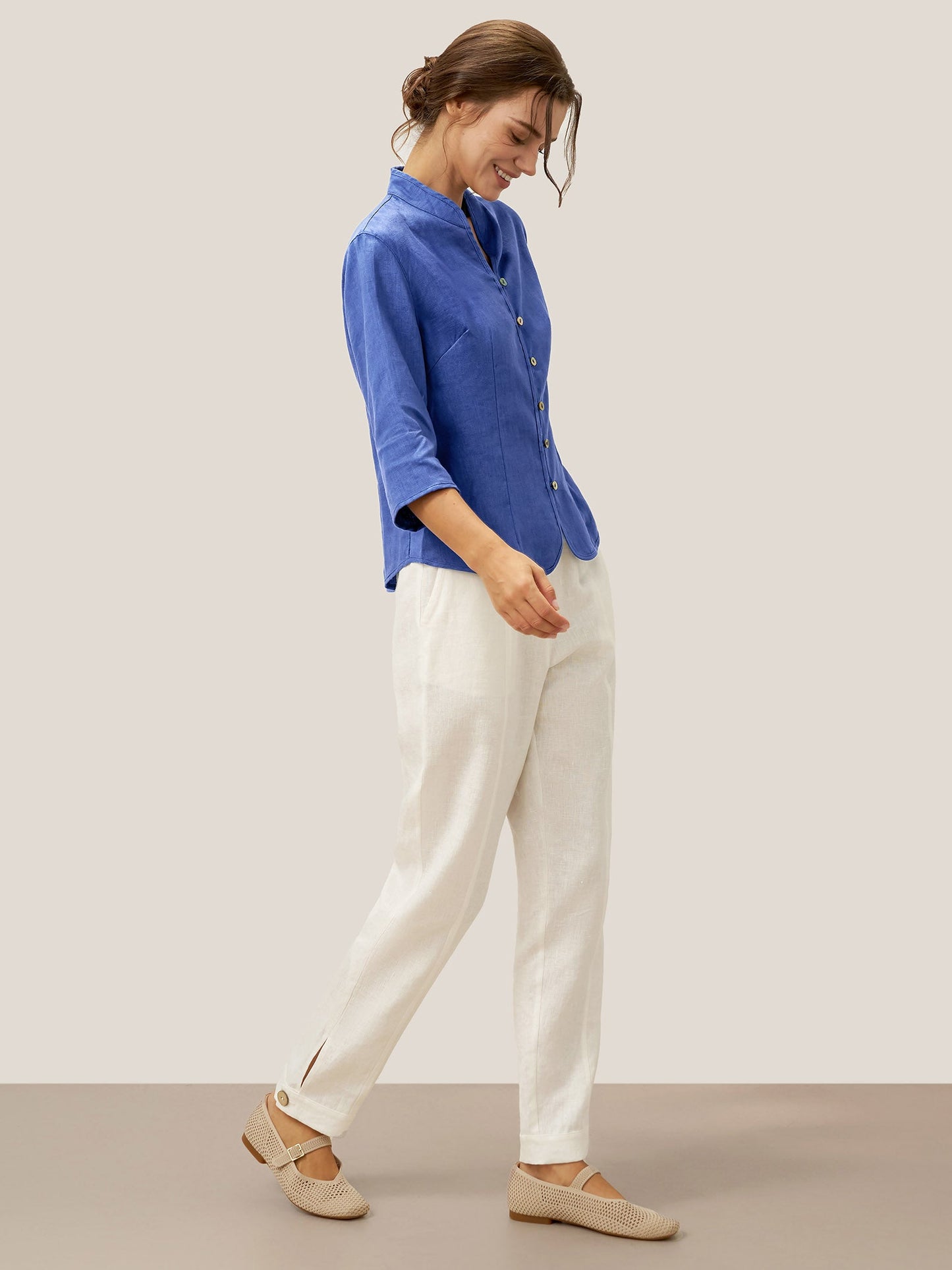 Imogen | Women’s Linen Hand Button Fitted Blouse