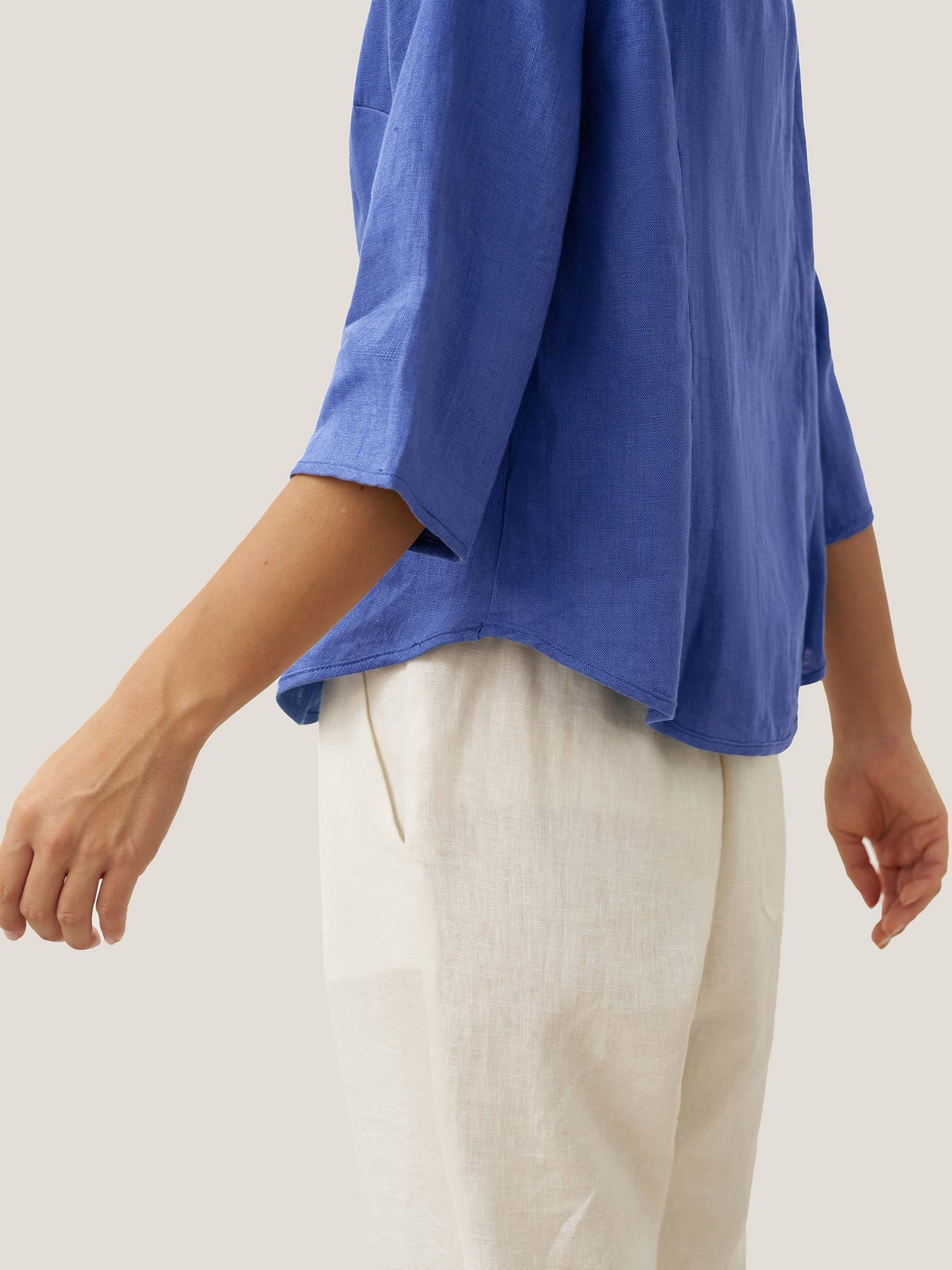 Imogen | Women’s Linen Hand Button Fitted Blouse