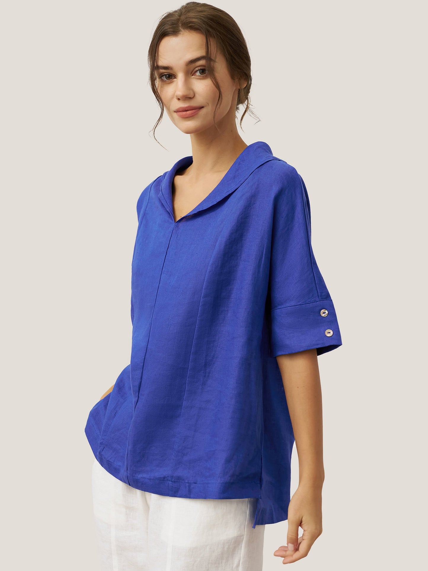 Reagan | Women’s Linen V-Neck Short Sleeve Shirt