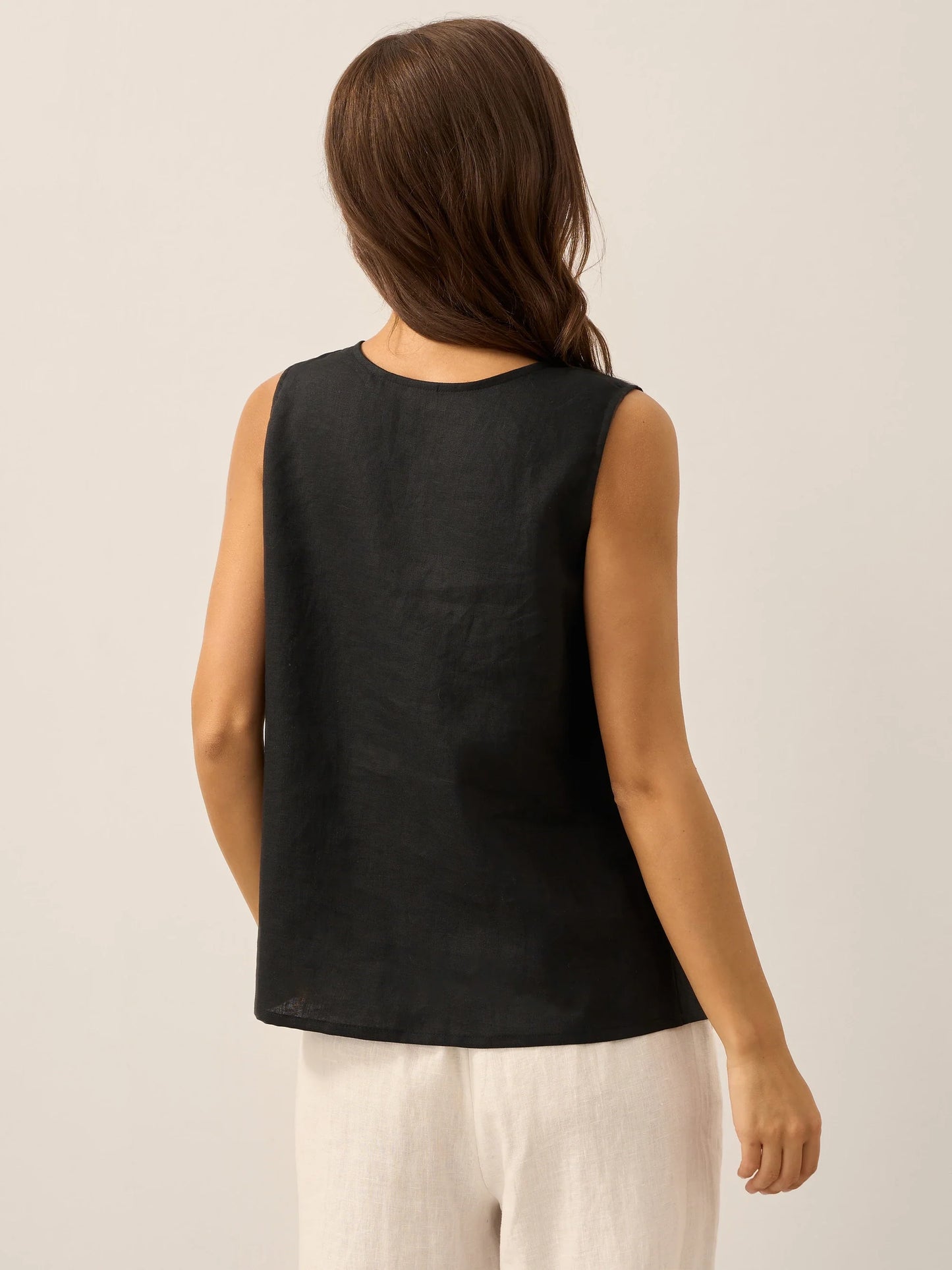 Delia | Women’s Linen Button-Down Sleeveless Blouse