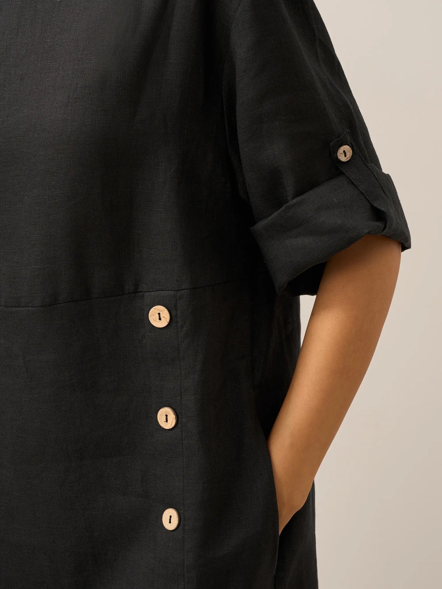 Delaney | Women’s Linen Round Neck Button Detail Midi Dress