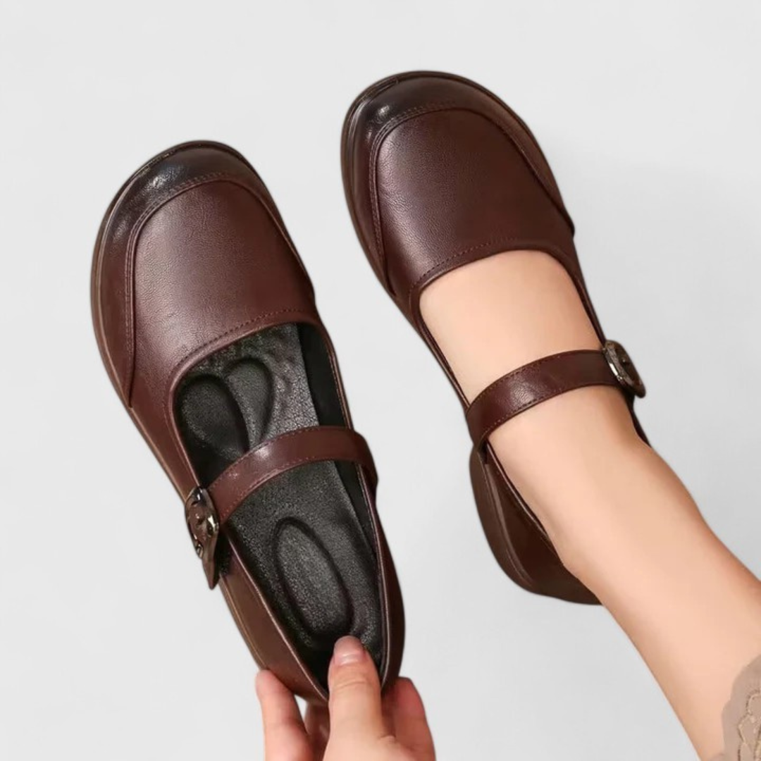 Tavelle | Women’s Spring Classic Buckle Shoes