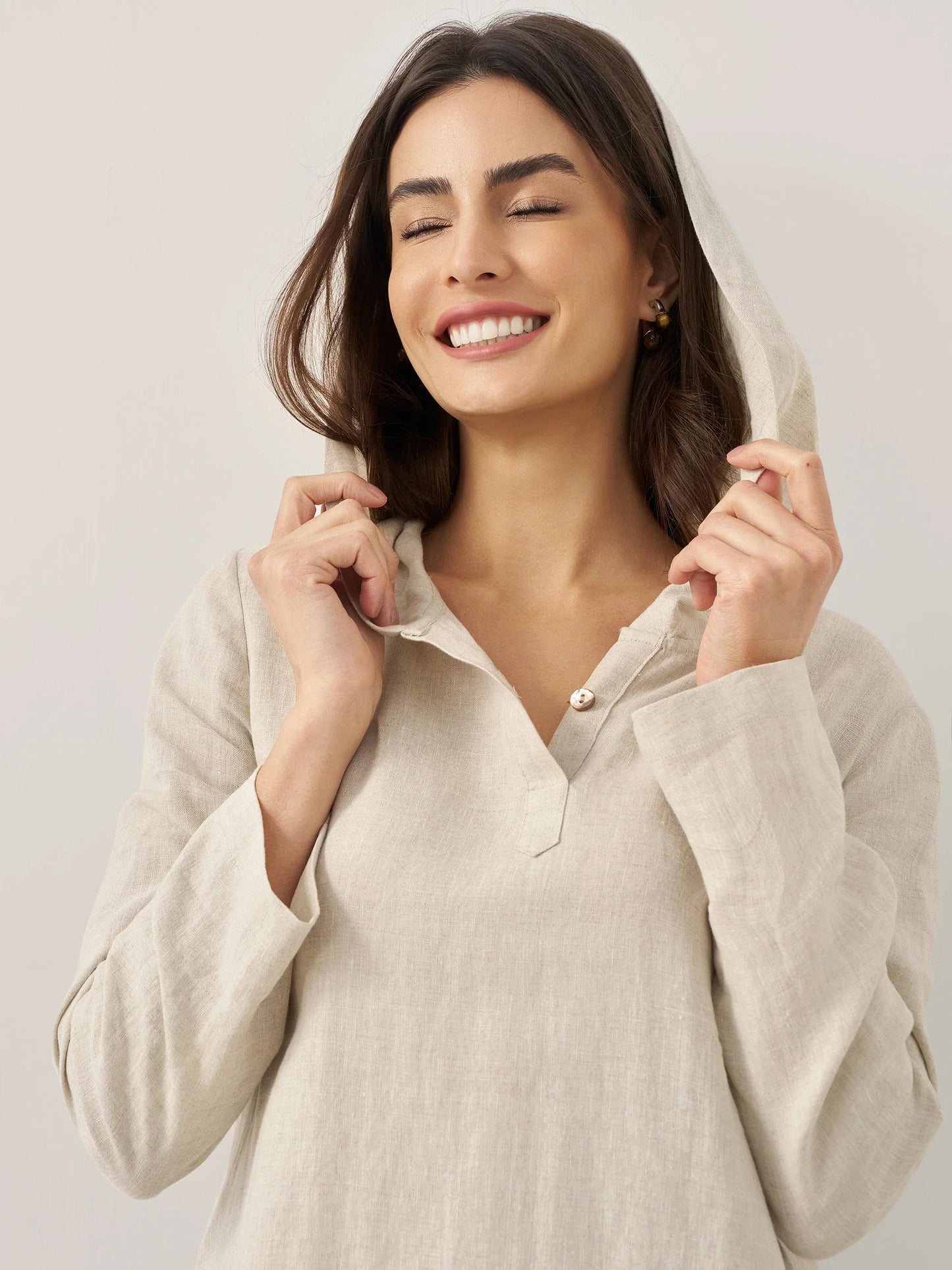 Shiloh | Women’s Linen Hooded Pullover Maxi Dress
