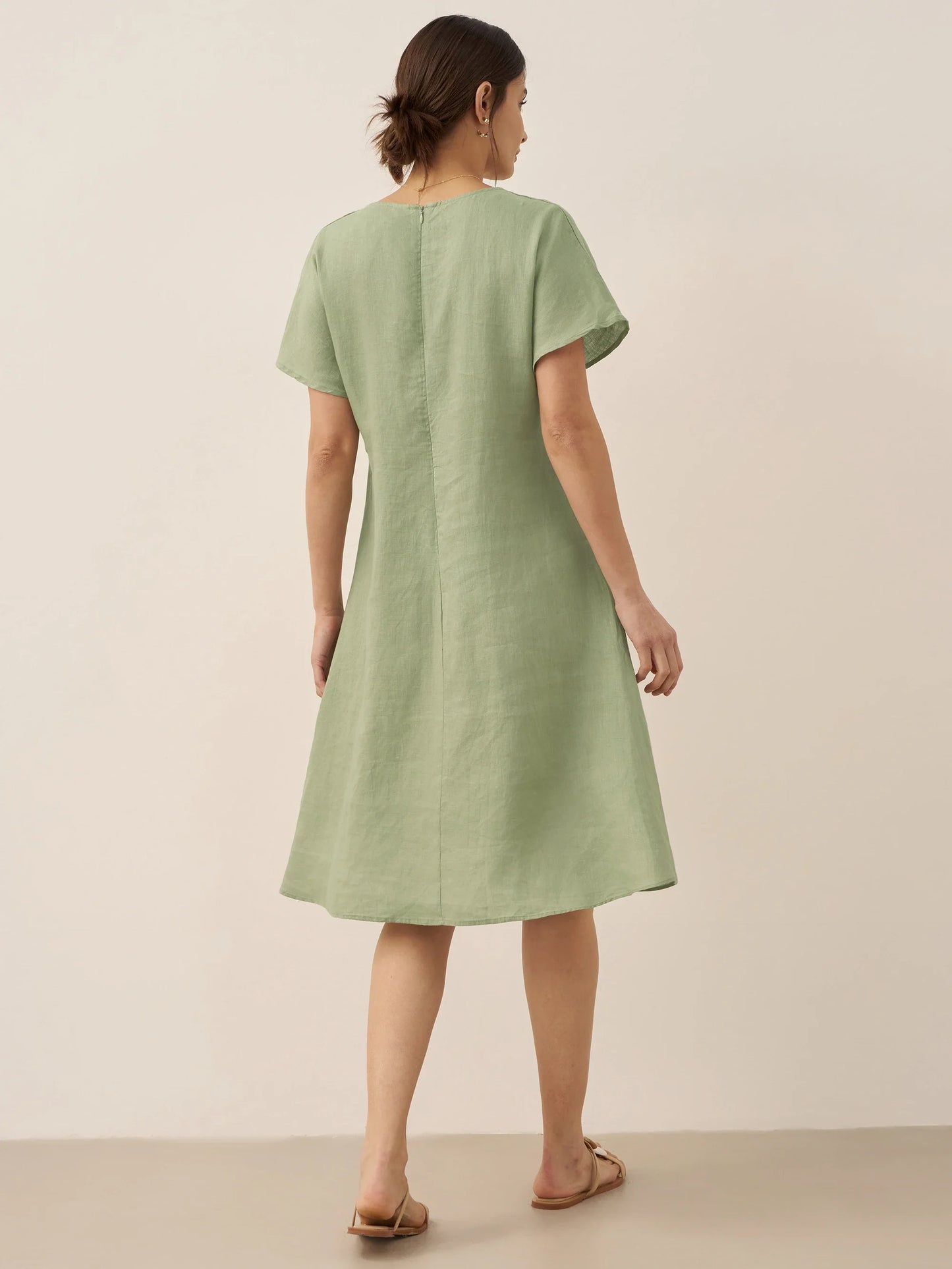 Briar | Women’s Linen V-Neck Pocket Swing Dress
