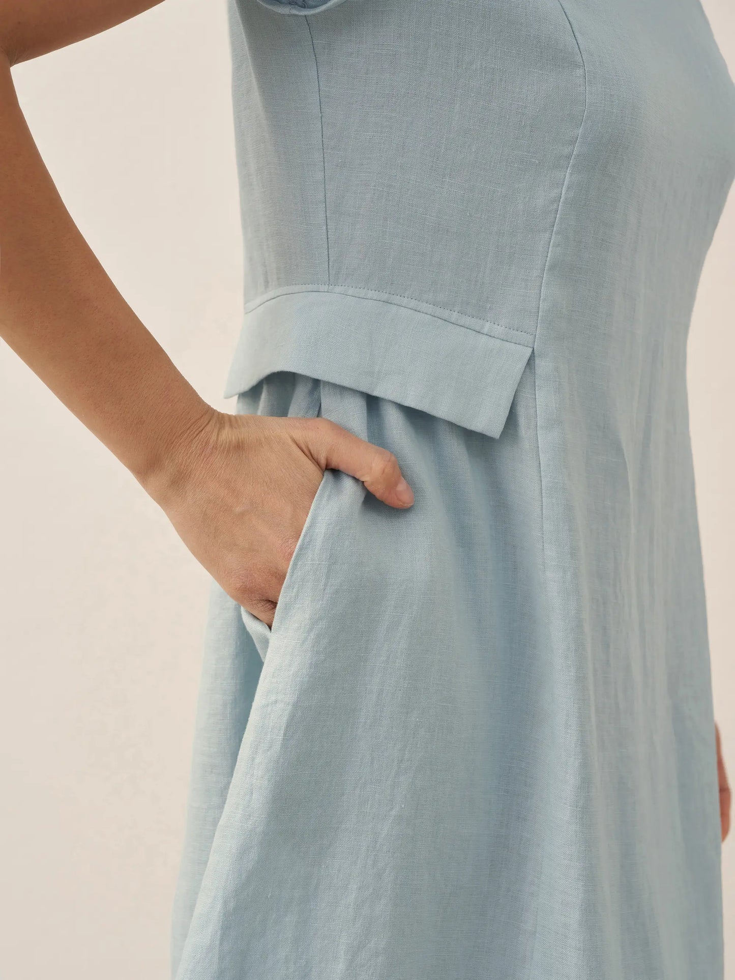 Cecily | Women’s Linen Summer V-Neck Fit-And-Flare Dress