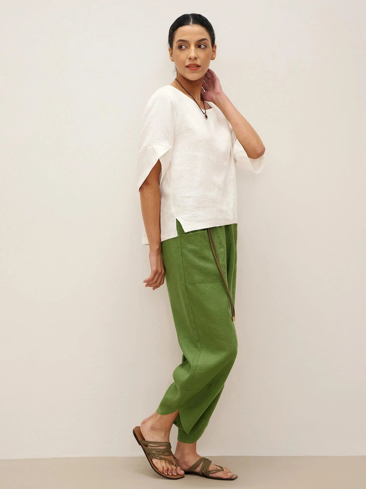 Marley | Women’s Linen Round Neck Petal Sleeve Blouse