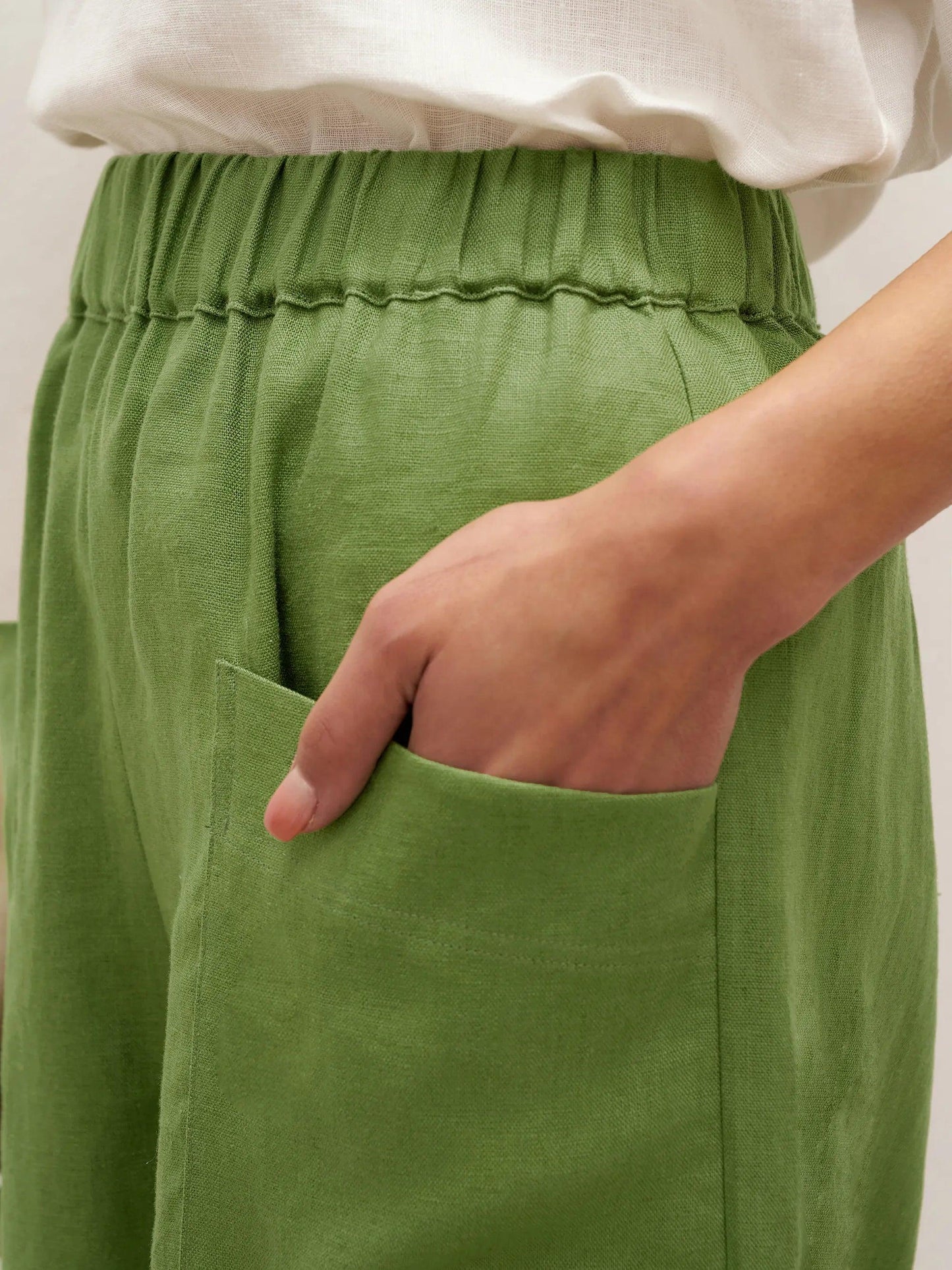 Alana | Women’s Linen Petal-Hem Elastic Waist Trousers
