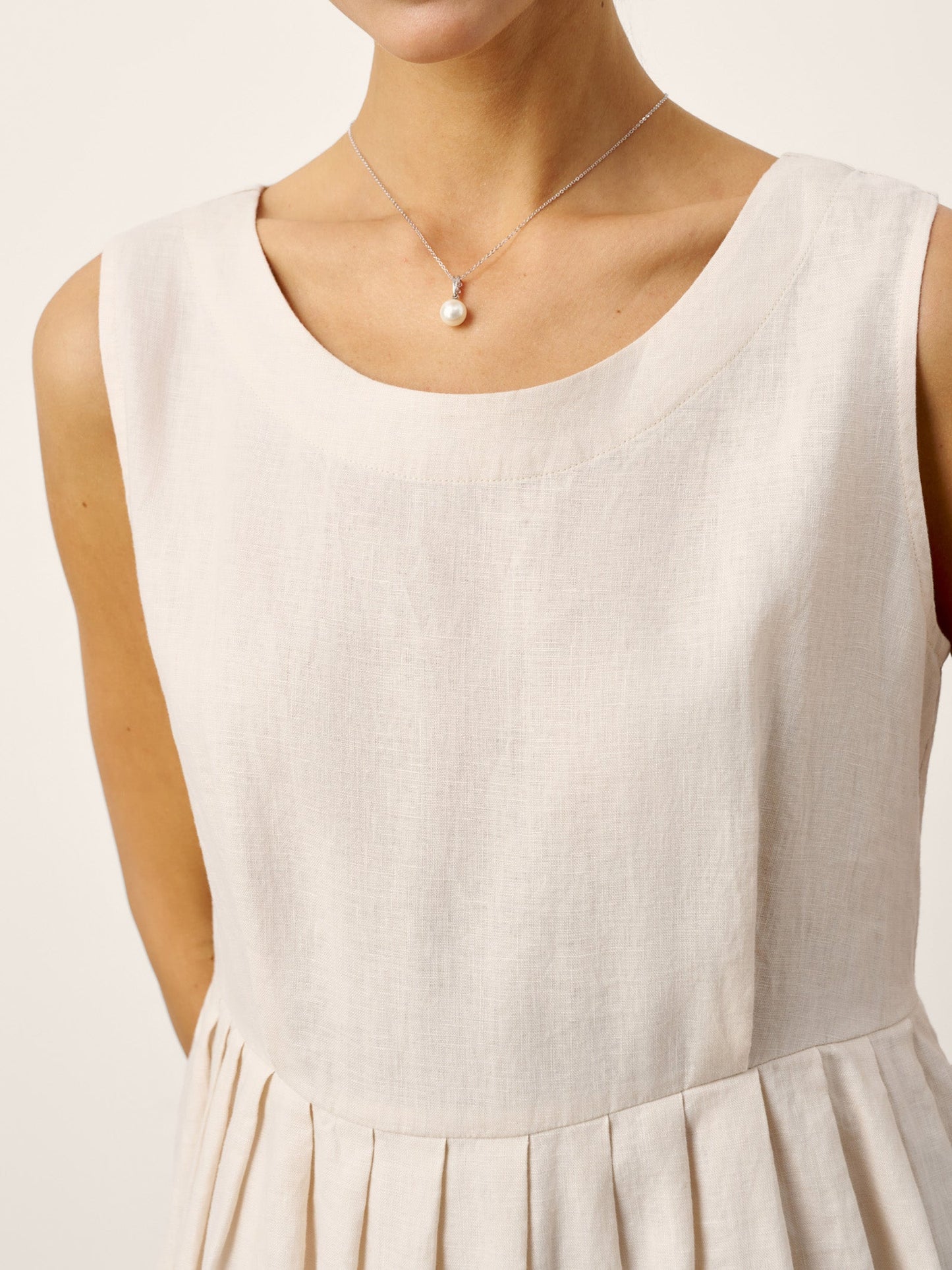 Monroe | Women’s Linen Sleeveless Crew Neck Pleated Waist Maxi Dress