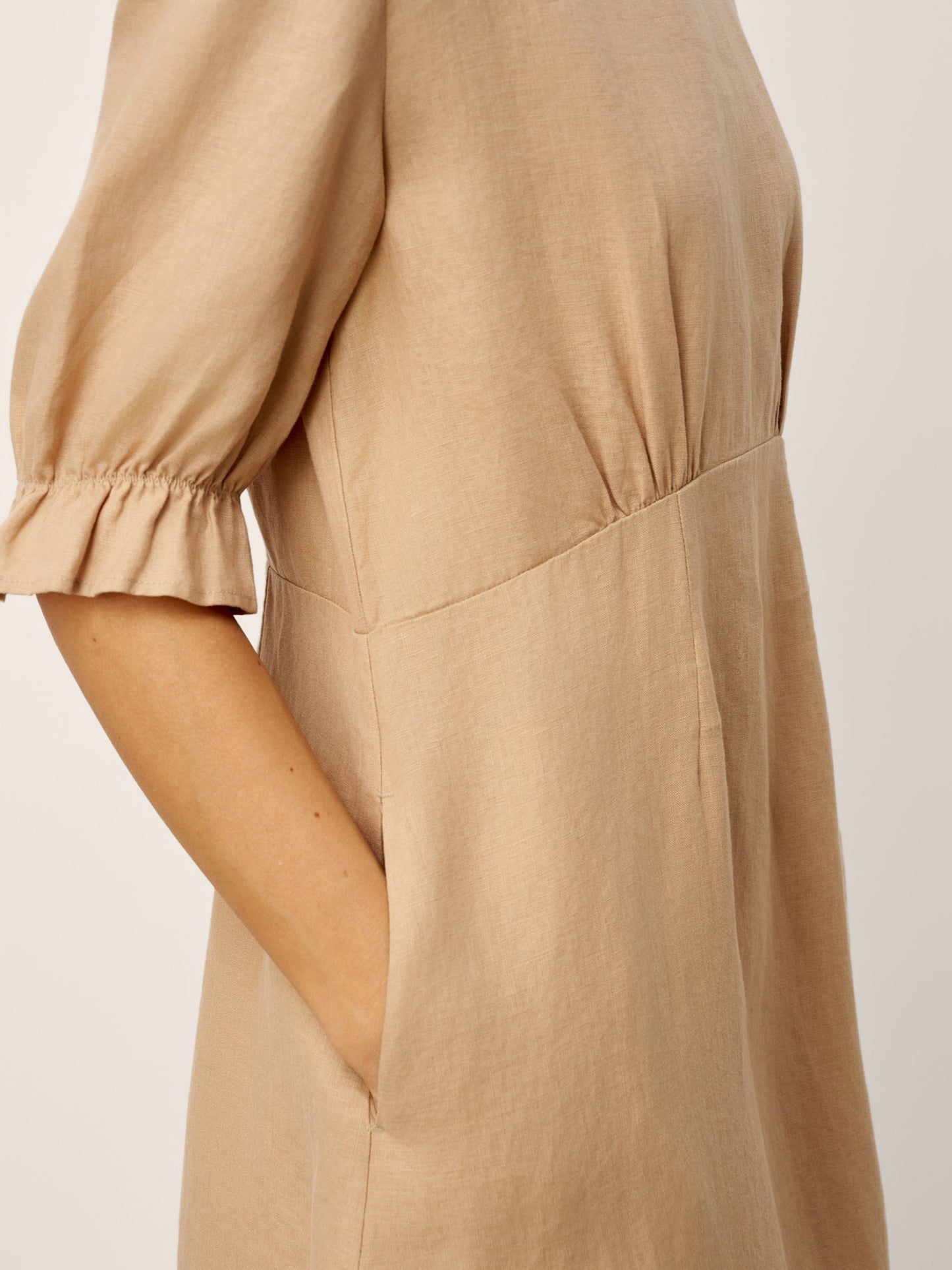 Talia | Women’s Linen Round Neck Sleeve Maxi Dress