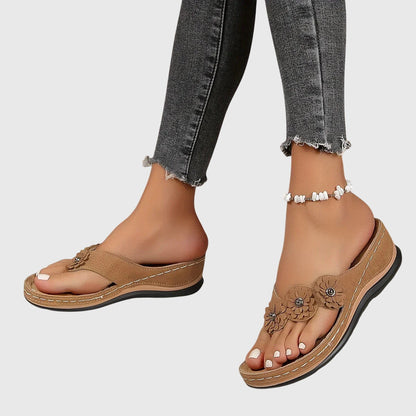 Aurette | Women’s Flip-Flop Sandals