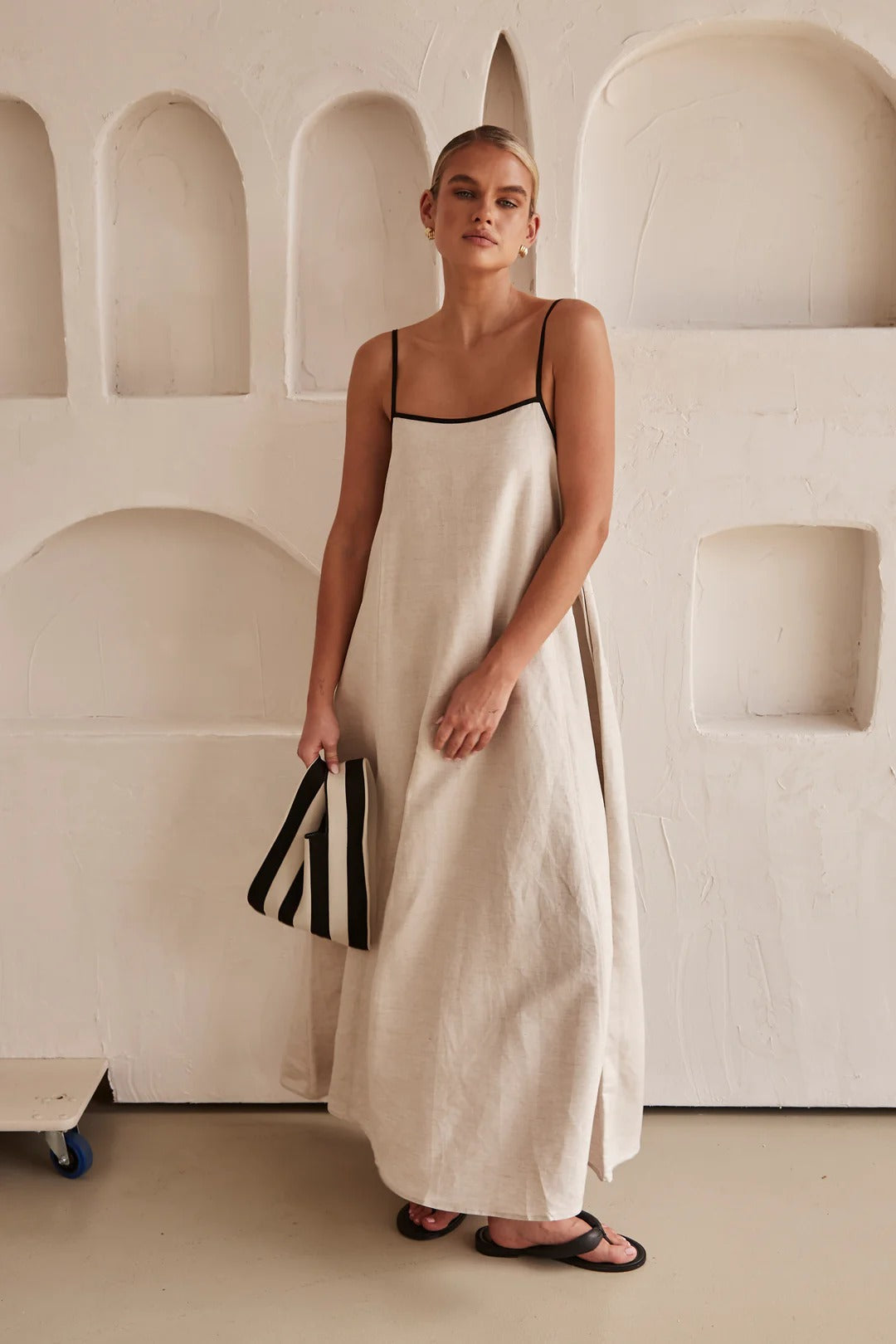 Avelissea | Women’s Spaghetti Strap Maxi Dress