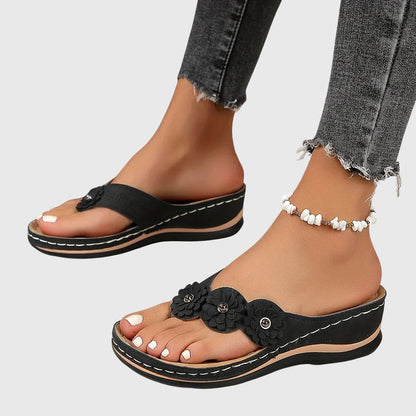 Aurette | Women’s Flip-Flop Sandals