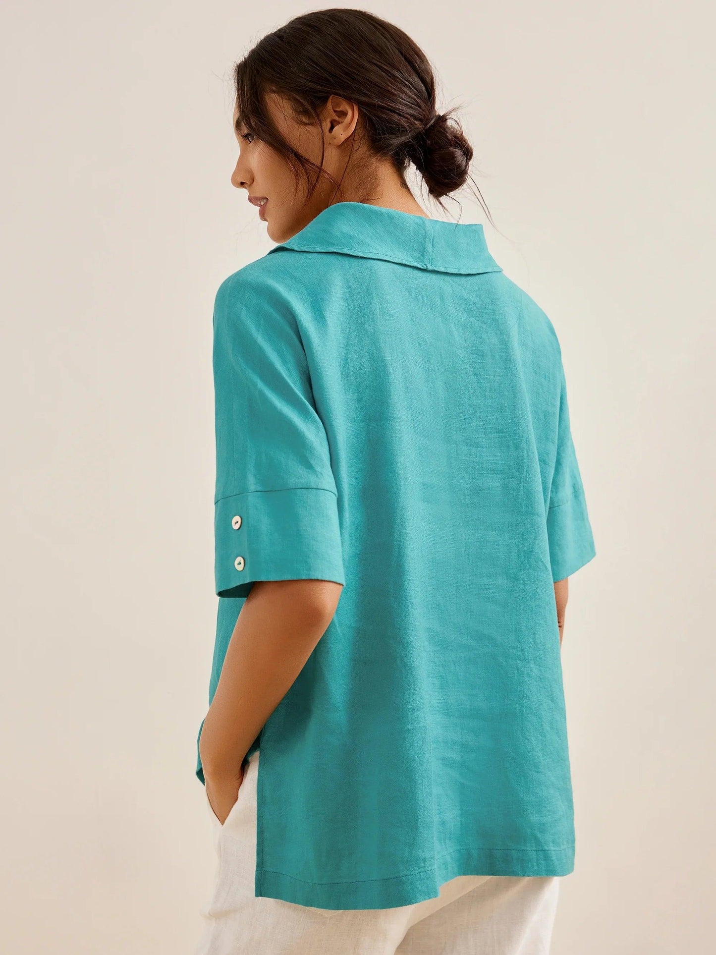 Reagan | Women’s Linen V-Neck Short Sleeve Shirt