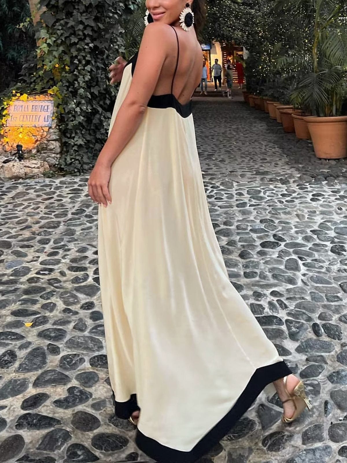 Sheila | Women’s V Neck Maxi Dress