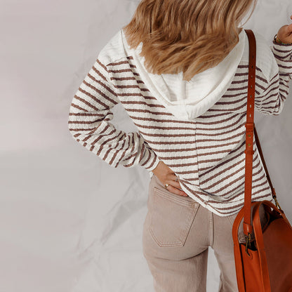 Elowyn | Women’s Striped V-Neck Knit Sweater