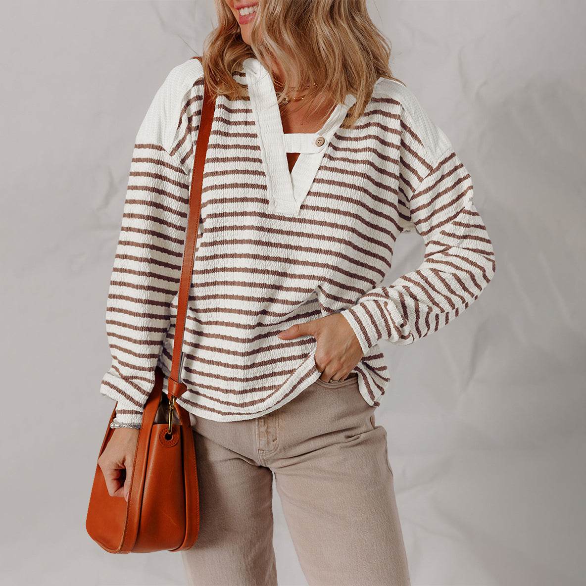 Elowyn | Women’s Striped V-Neck Knit Sweater
