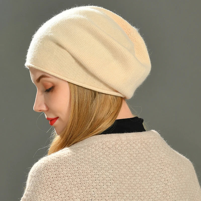 Elara | Women’s Soft Slouch Beanie