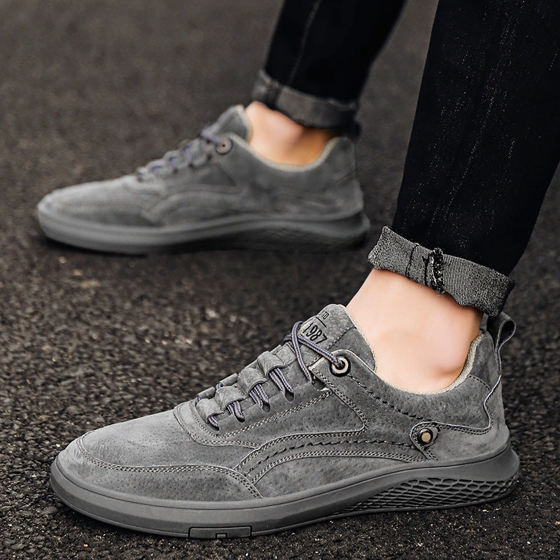 Simon | Men’s Timeless Suede Performance Sneakers