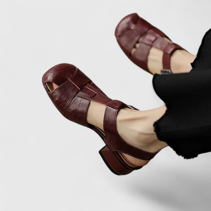 Vionette | Women’s Closed-Toe Sandals