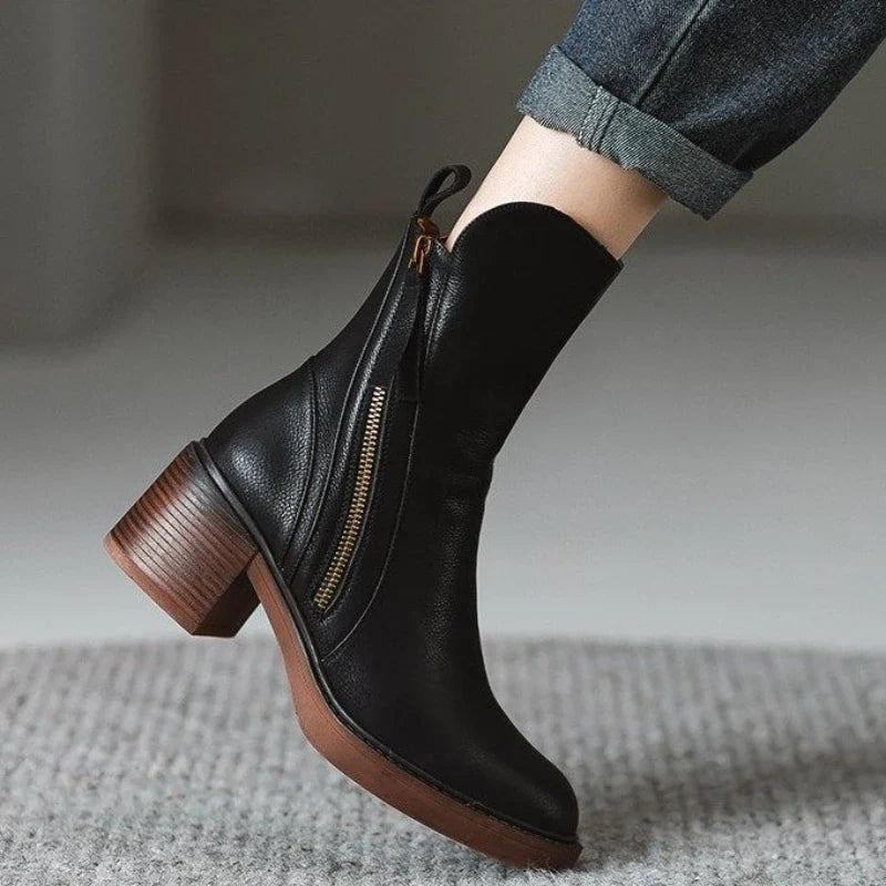 Chlelsea | Women’s Side-Zip Ankle Boots