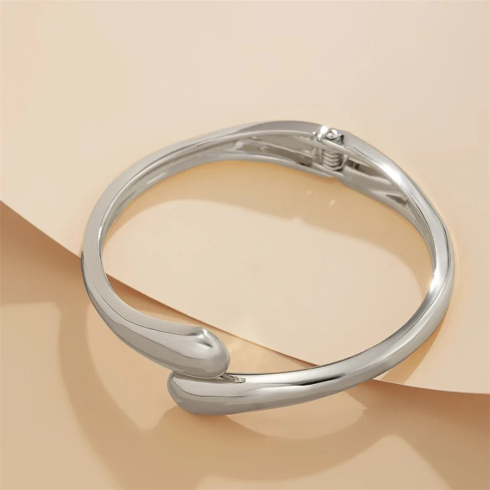 Briarose | Women’s Sculptural Bracelet