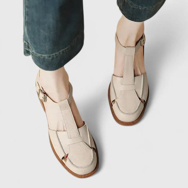 Janice | Women’s Buckle Strap Closed Toe Sandals