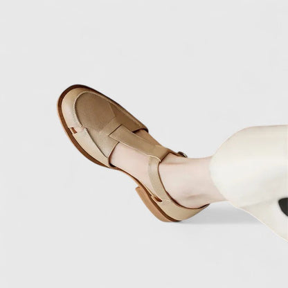Janice | Women’s Buckle Strap Closed Toe Sandals