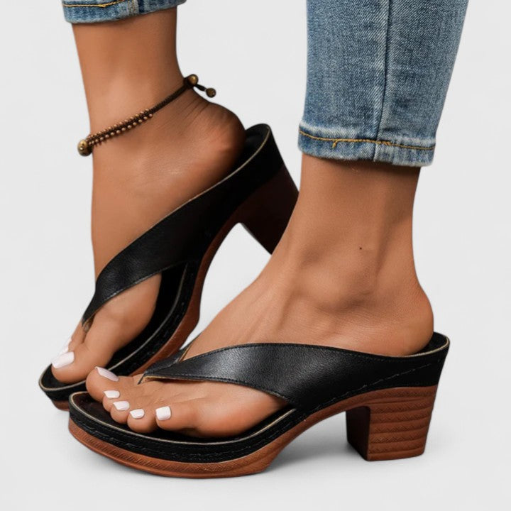 Selah | Women’s Orthopedic Toe Ring Block Heel Sandals