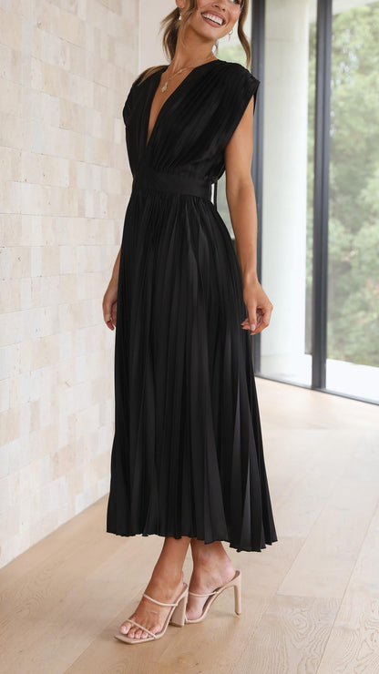 Angelica | Women’s Classic Pleated Maxi Dress