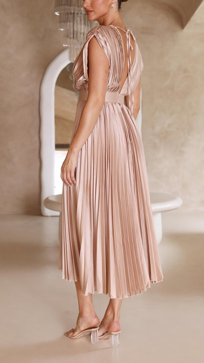 Angelica | Women’s Classic Pleated Maxi Dress