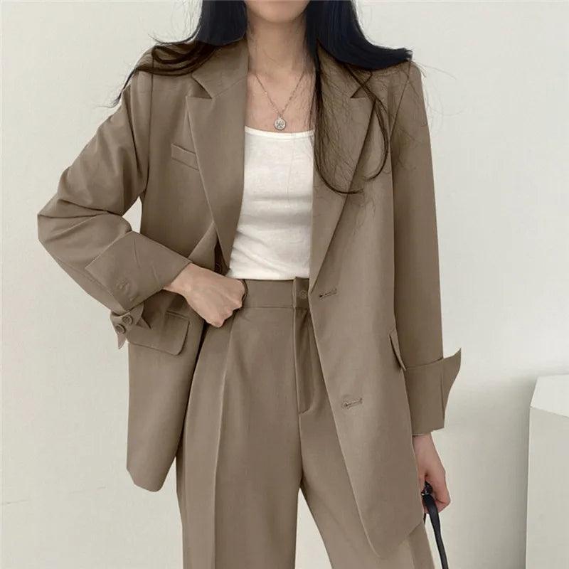 Maris | Women’s Tailored Suit Set with Long Blazer