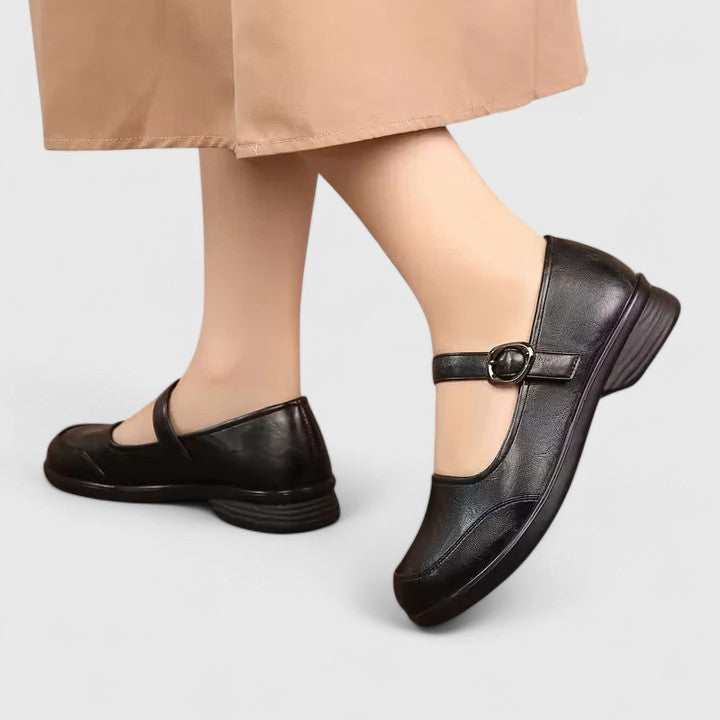 Tavelle | Women’s Spring Classic Buckle Shoes