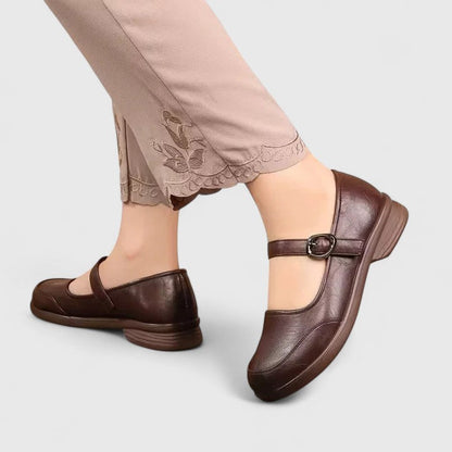 Tavelle | Women’s Spring Classic Buckle Shoes
