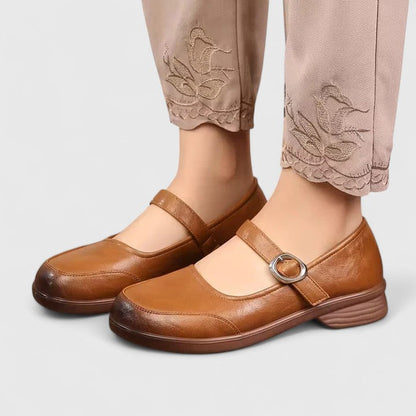 Tavelle | Women’s Spring Classic Buckle Shoes