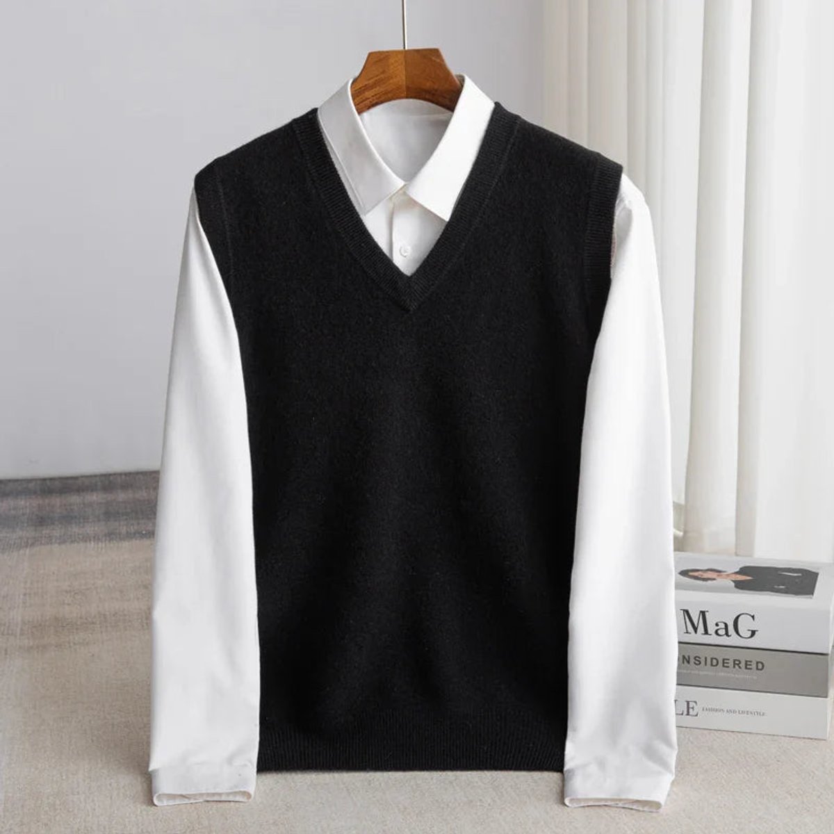 Keegan | Men’s V-Neck Sweater Vest