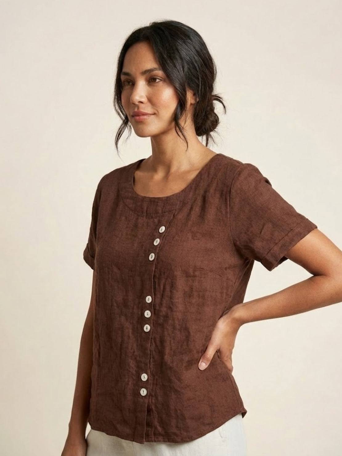 Anne | Women’s Linen Round Neck Button Blouse