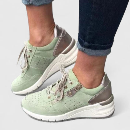 Marlowe | Women’s Orthopedic Breathable Knit Sneakers