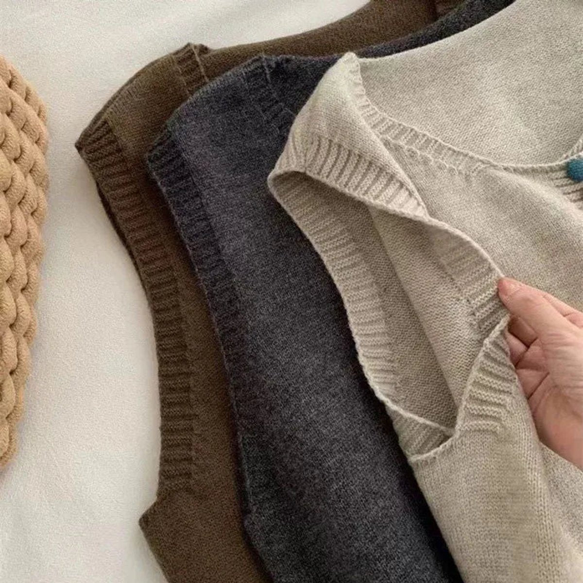 Felicity | Women’s Sleeveless Knit Vest